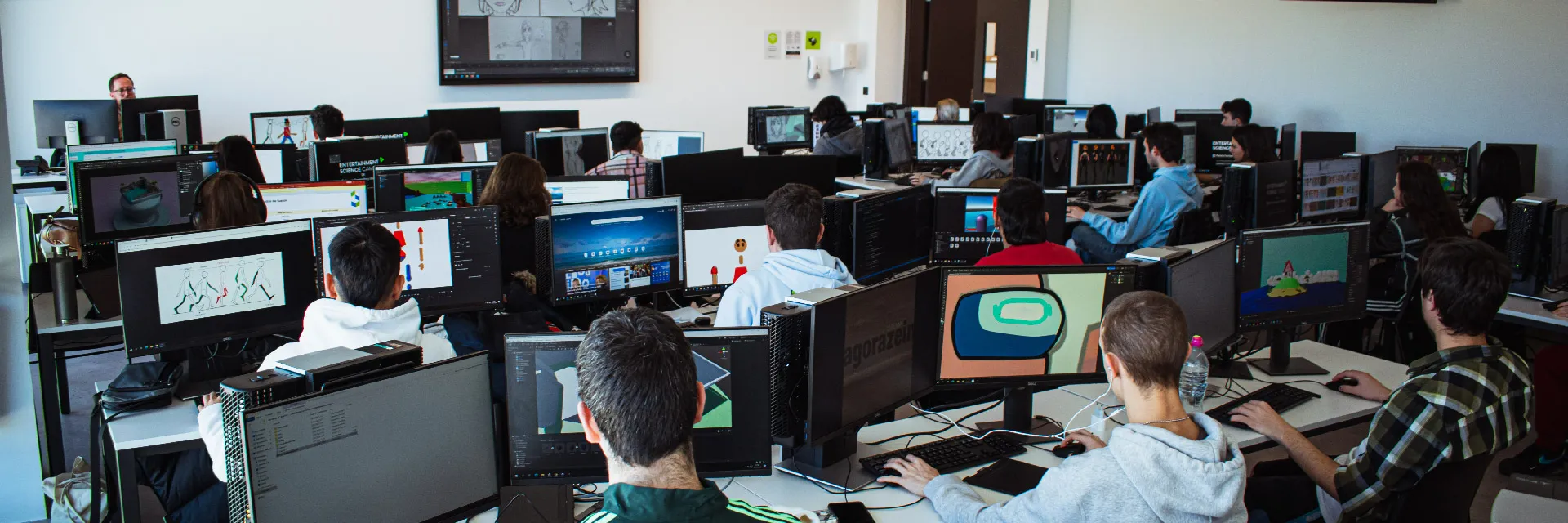 Hero Content - FP Informática + Online