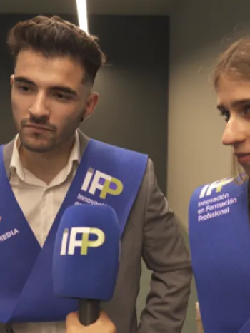 Ángela y Alejandro (REA)