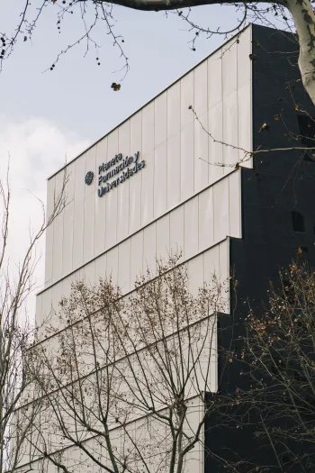 centro formación y universidades